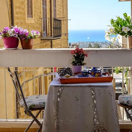 La Passeggiata Di Girgenti